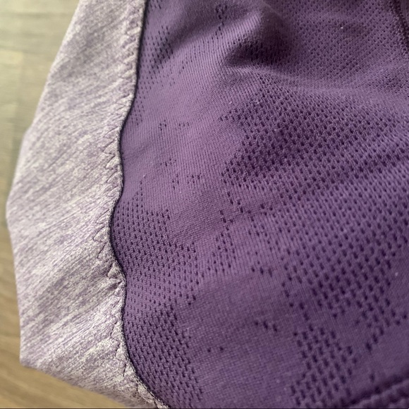 Lululemon top - Picture 2 of 7